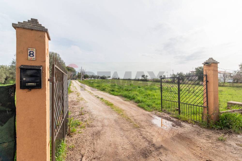 casa indipendente in vendita a Montalto di Castro in zona Pescia Romana