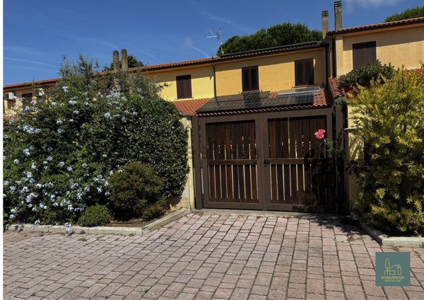 esavano in vendita a Montalto di Castro