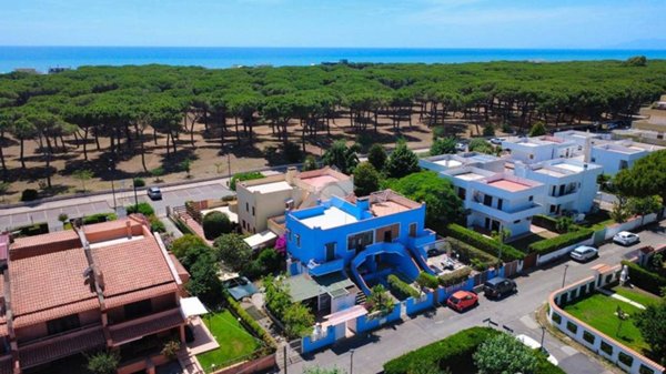 casa indipendente in vendita a Montalto di Castro in zona Montalto Marina