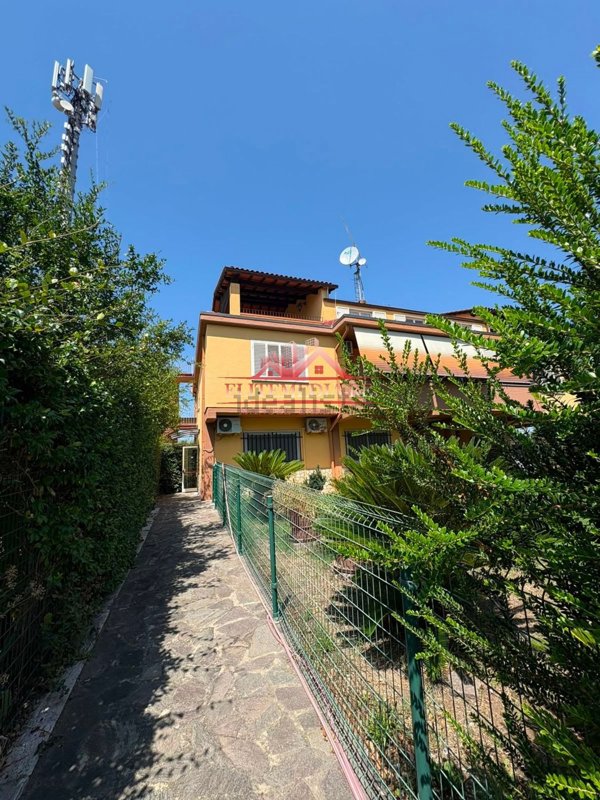 appartamento in vendita a Montalto di Castro in zona Pescia Romana