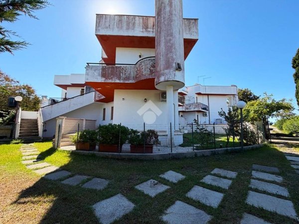 appartamento in vendita a Montalto di Castro in zona Montalto Marina