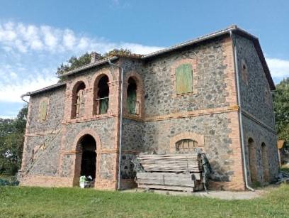 casa indipendente in vendita a Montefiascone