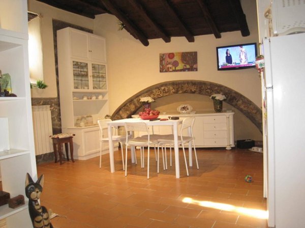 casa indipendente in vendita a Montefiascone