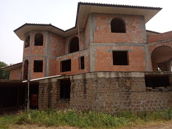 casa indipendente in vendita a Montefiascone