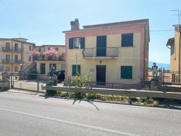 appartamento in vendita a Montefiascone