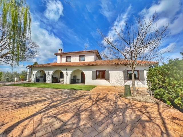 casa indipendente in vendita a Montefiascone