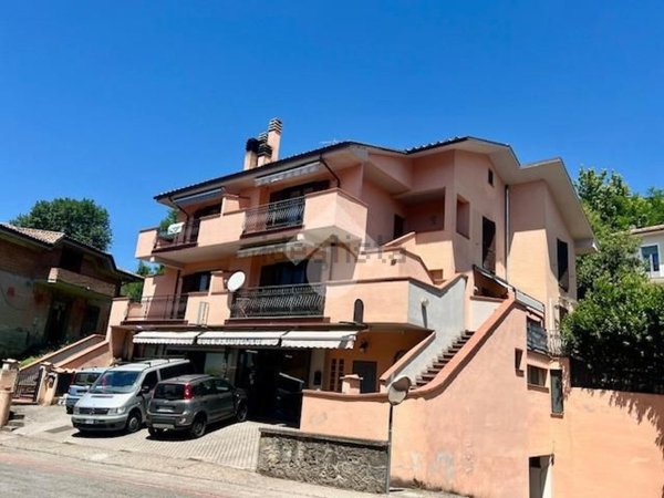appartamento in vendita a Montefiascone