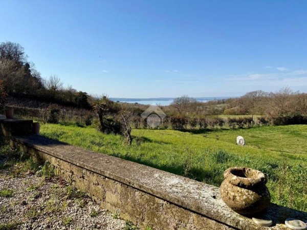 casa indipendente in vendita a Montefiascone in zona Le Coste
