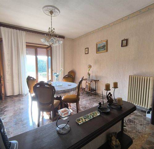 appartamento in vendita a Montefiascone
