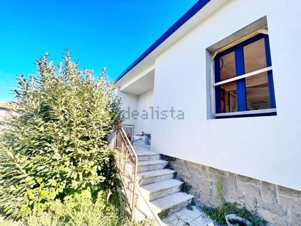 casa indipendente in vendita a Montefiascone