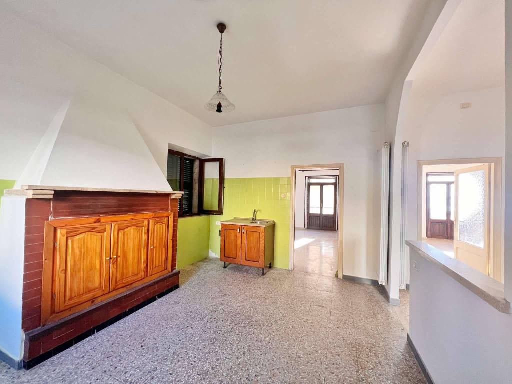 casa indipendente in vendita a Montefiascone