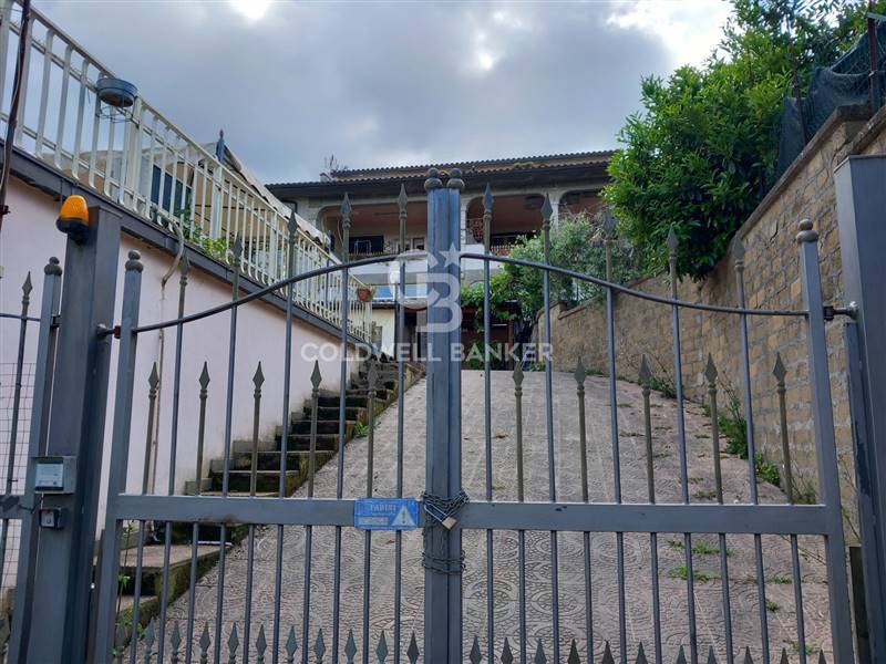 casa indipendente in vendita a Montefiascone in zona Capobianco