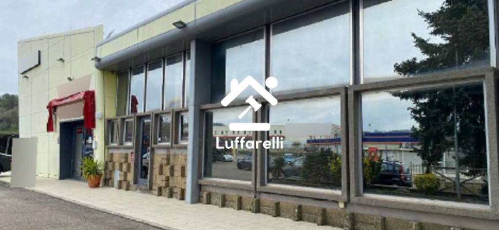 locale commerciale in vendita a Montefiascone