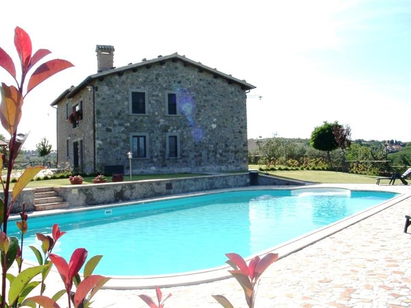 casa indipendente in vendita a Montefiascone