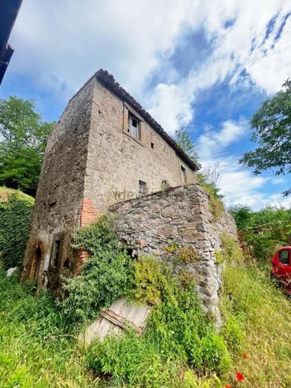 quadrivano in vendita a Montefiascone