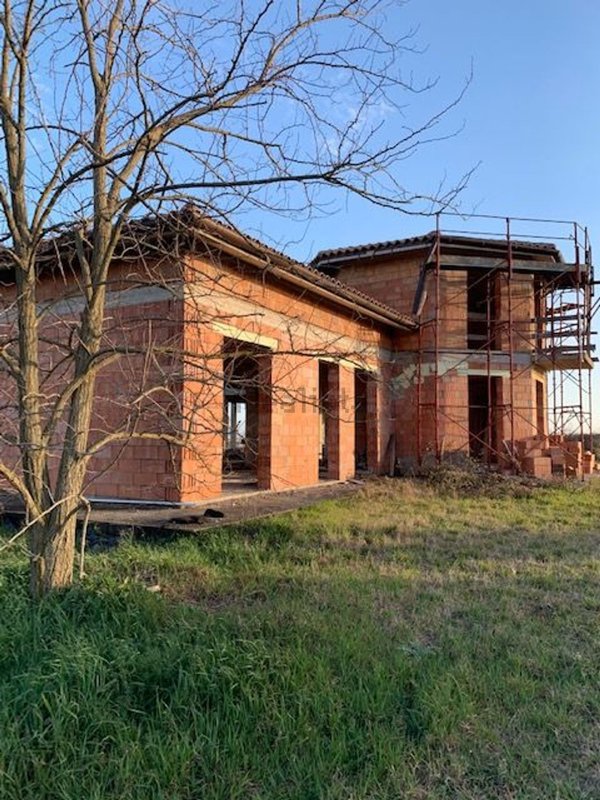 casa indipendente in vendita a Montefiascone