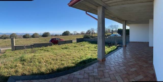 casa indipendente in vendita a Montefiascone