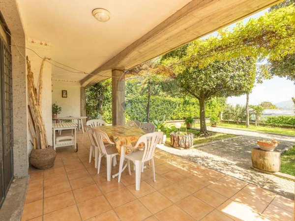 casa indipendente in vendita a Montefiascone in zona Zepponami