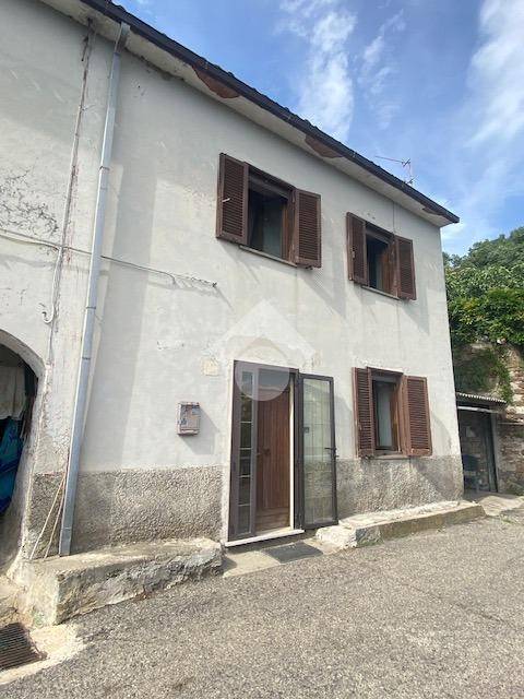 casa indipendente in vendita a Montefiascone in zona Le Coste