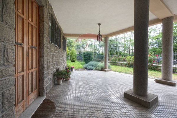 casa indipendente in vendita a Montefiascone