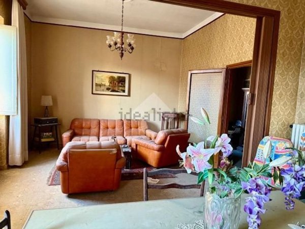 casa indipendente in vendita a Montefiascone