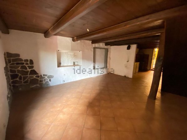 casa semindipendente in vendita a Montefiascone