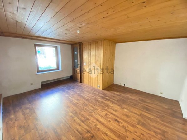 casa semindipendente in vendita a Montefiascone