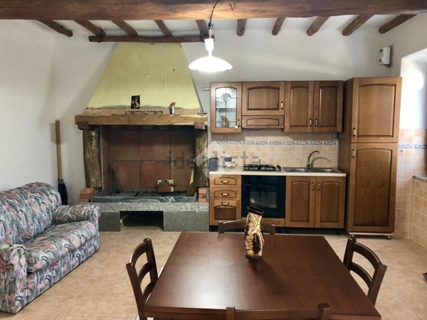 casa indipendente in vendita a Montefiascone in zona Zepponami
