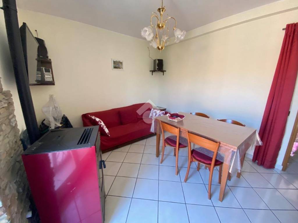 appartamento in vendita a Montefiascone in zona Zepponami