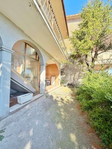appartamento in vendita a Montefiascone in zona Le Coste
