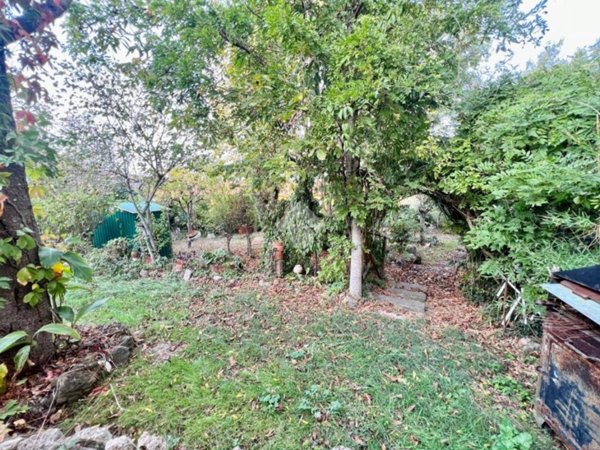 casa indipendente in vendita a Montefiascone