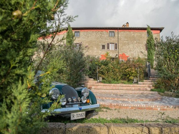 casa indipendente in vendita a Montefiascone