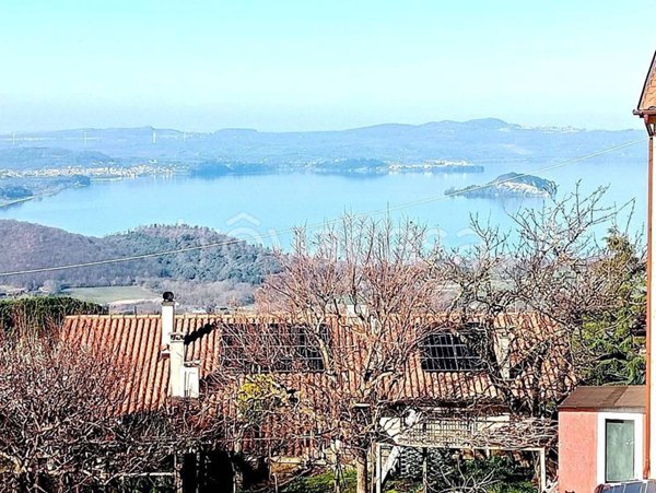 appartamento in vendita a Montefiascone