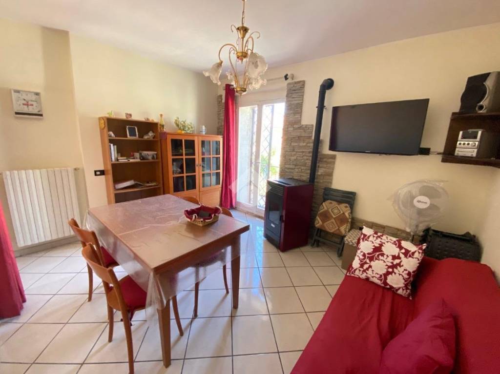 appartamento in vendita a Montefiascone in zona Zepponami