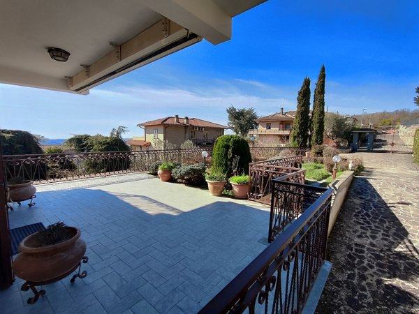 casa indipendente in vendita a Montefiascone in zona Le Coste