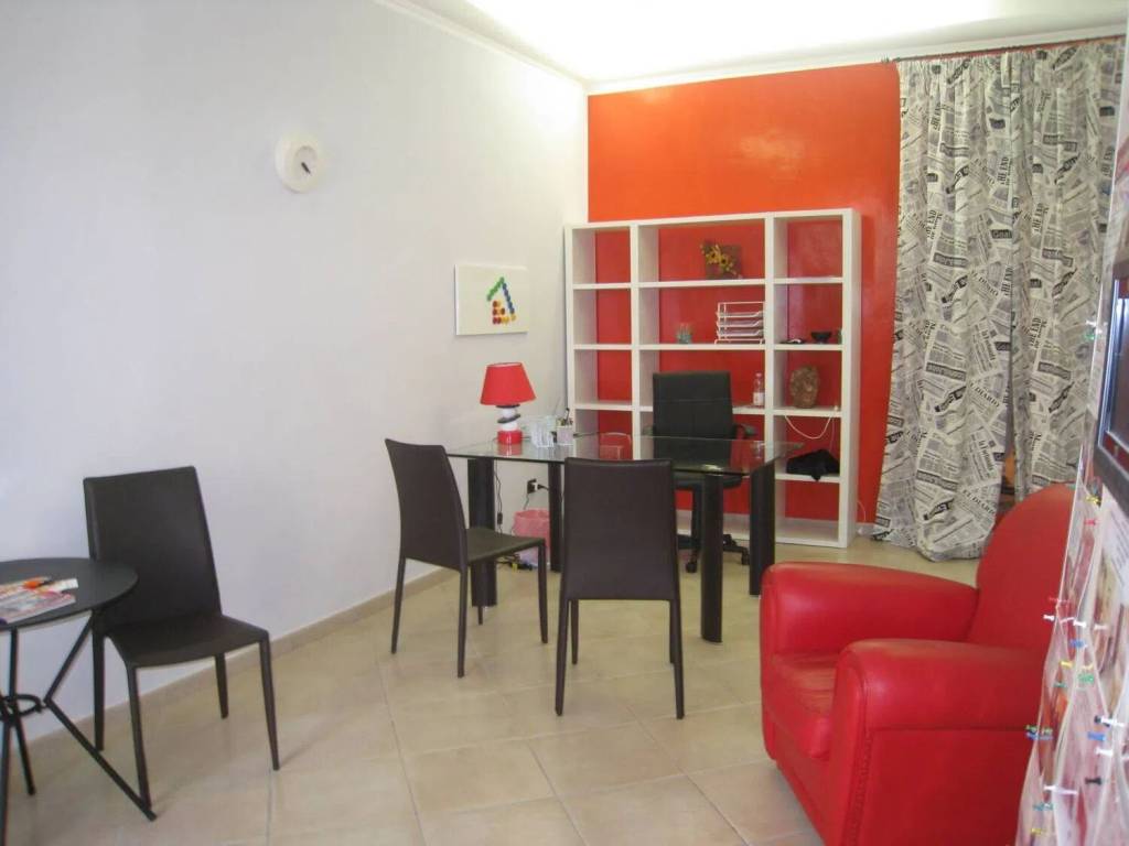 negozio in vendita a Montefiascone