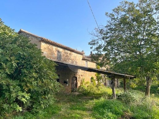 casale in vendita a Montefiascone