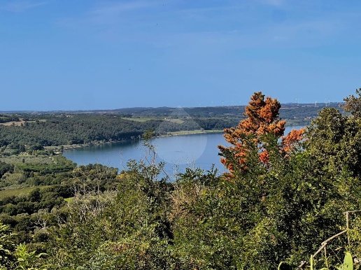 appartamento in vendita a Montefiascone in zona Le Coste