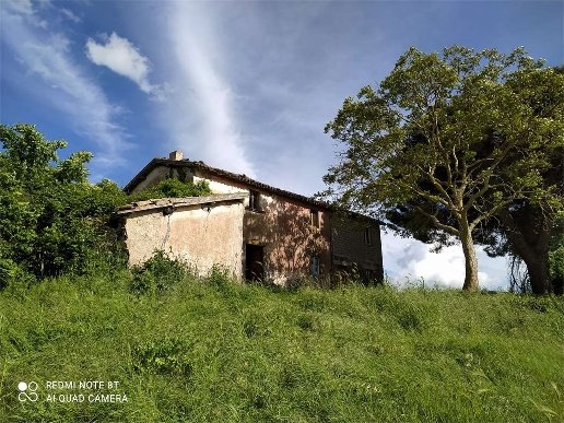 casale in vendita a Montefiascone