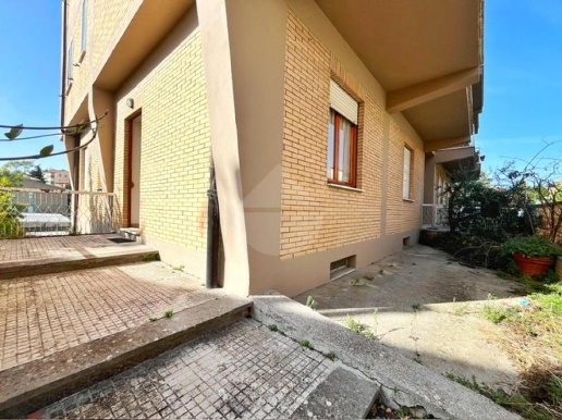 appartamento in vendita a Montefiascone