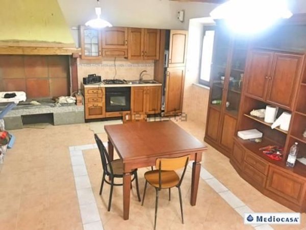 casa indipendente in vendita a Montefiascone