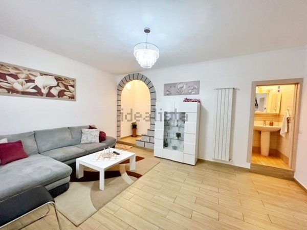 casa indipendente in vendita a Montefiascone