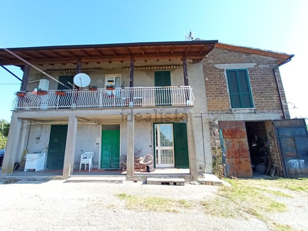casa semindipendente in vendita a Montefiascone in zona Zepponami