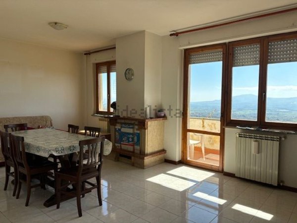 appartamento in vendita a Montefiascone
