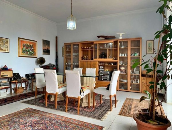 casa indipendente in vendita a Montefiascone