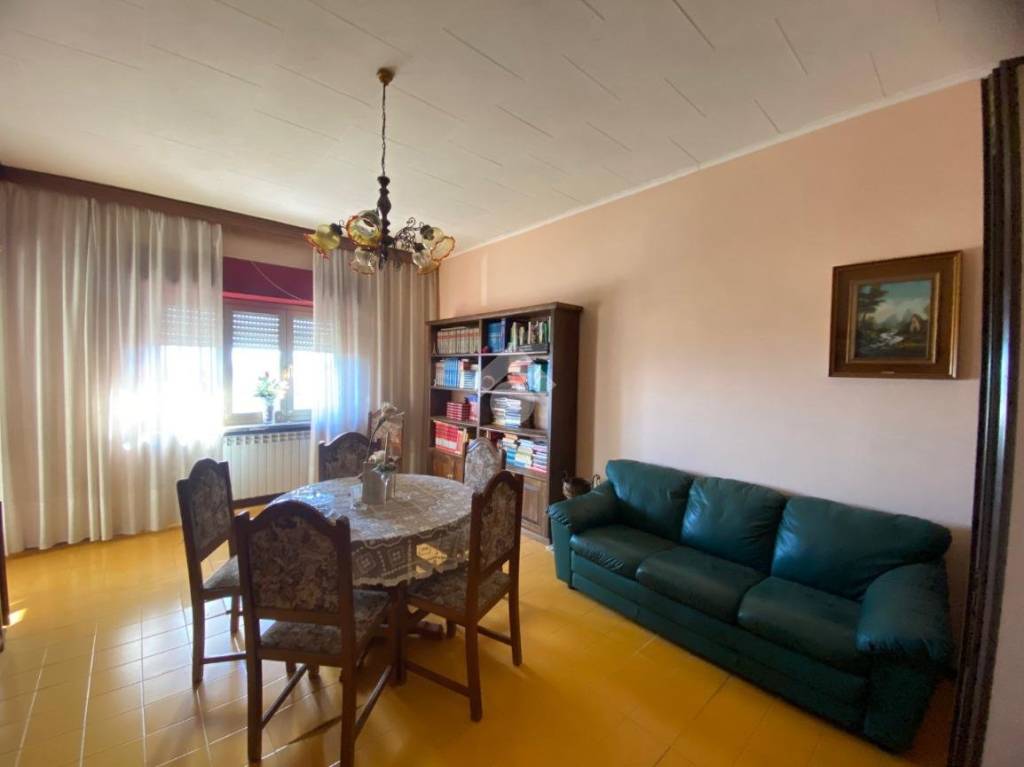 appartamento in vendita a Montefiascone