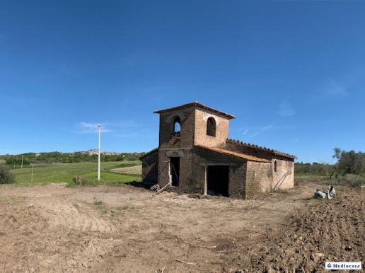 casale in vendita a Montefiascone