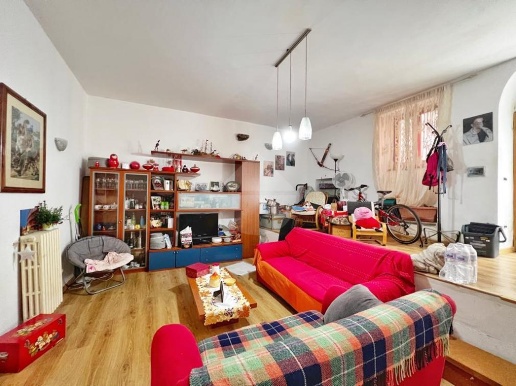 casa indipendente in vendita a Montefiascone