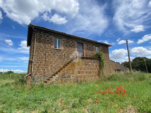 casale in vendita a Montefiascone