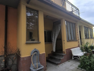 casa indipendente in vendita a Montefiascone